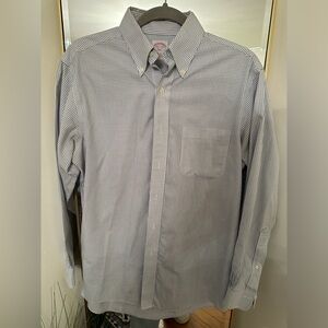 Men’s Brooks Brothers 346 White with Blur Checks Size 14 1/2 - 2/3